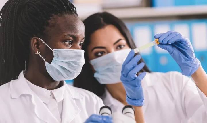 Biossimilares: tecnologia democratiza o acesso ao câncer