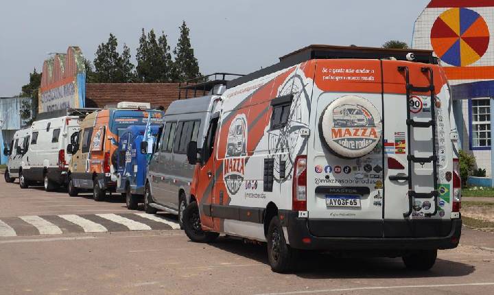 Caravana de trailers e motorhomes: Circuito Caminhos do Paraná amplia abrangência e vai percorrer 80 cidades em 2026