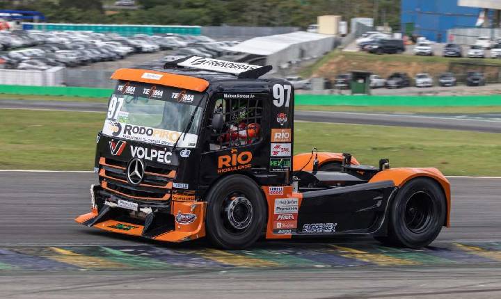 Copa Truck: Maicon Roncen mantém liderança após Interlagos