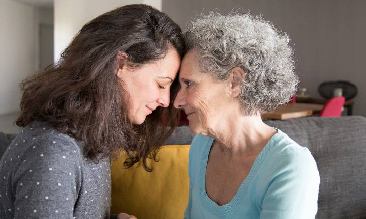 Envelhecimento aumenta demanda por serviços de saúde