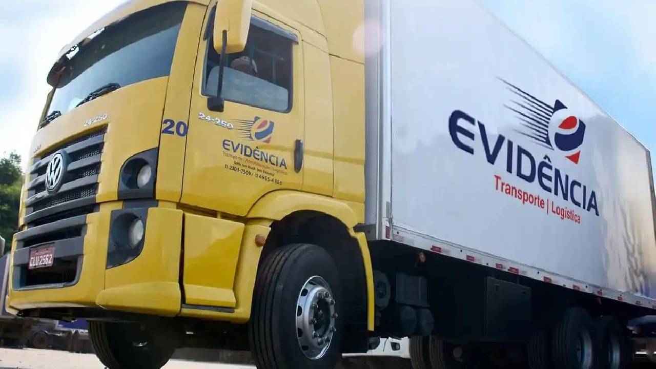 Evidencia Logística e Transporte abre vagas para motoristas truck em São Paulo
