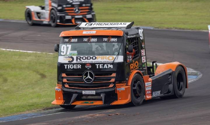Maicon Roncen é líder após etapa de Santa Cruz do Sul