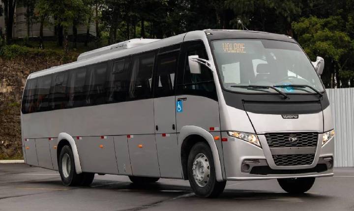 Volare expõe Attack 10 Rural e Fly 12 Fretamento na Tecnoshow, em Rio Verde