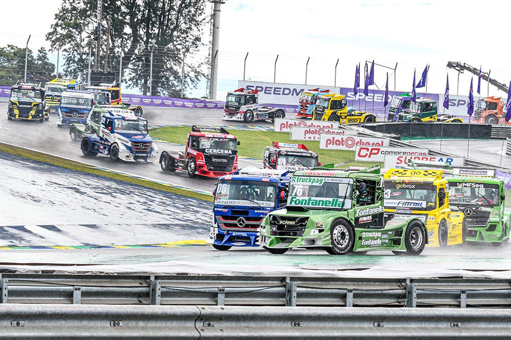 Fórmula Truck começa com a vitória Joãozinho Santa Helena em Interlagos