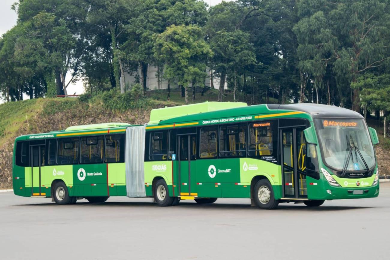 Marcopolo e Scania entregam os primeiros ônibus articulados do Brasil movidos a gás biometano para o transporte público de Goiânia