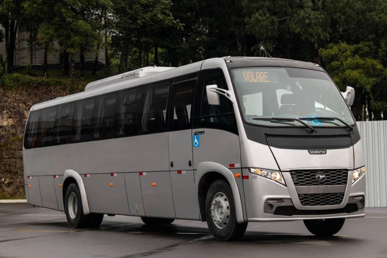 Volare expõe Attack 10 Rural e Fly 12 Fretamento na Tecnoshow, em Rio Verde