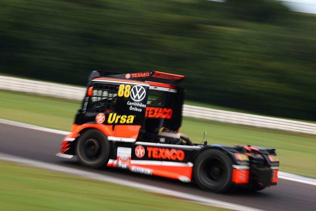 Beto Monteiro conquista pódio em Cascavel e segue líder da Copa Truck