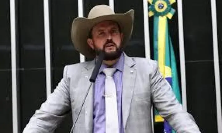 Comissão aprova auxílio para donos de veículos a diesel, para compensar o aumento de biodiesel