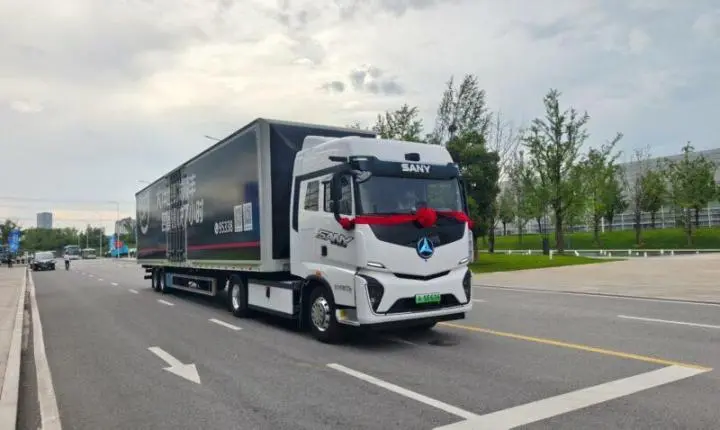 Sany lançará caminhão elétrico de 42 toneladas na Fenatran 